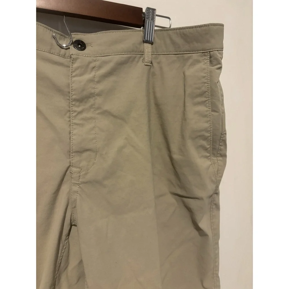 The North Face Shorts Men's 38 Khaki Tan Cotton Hiking‎ Outdoor Casual Chino